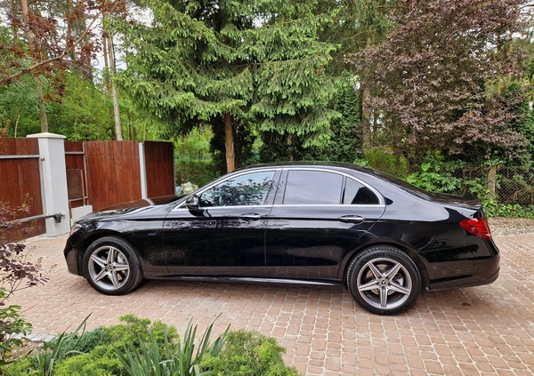Mercedes-Benz Klasa E cena 149900 przebieg: 103000, rok produkcji 2019 z Włocławek małe 742